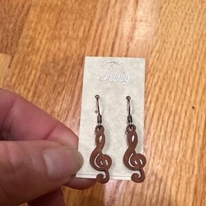 Twig Treble Clef Earrings